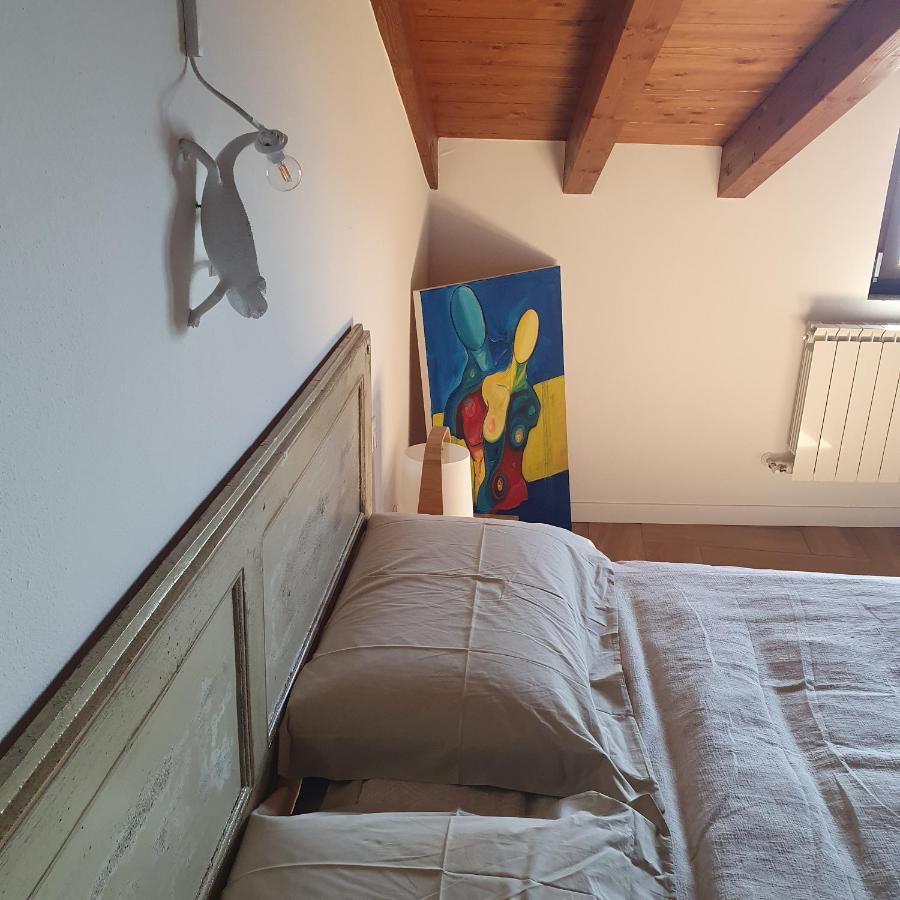 La Maison Des Artistes Ghiffa Esterno foto
